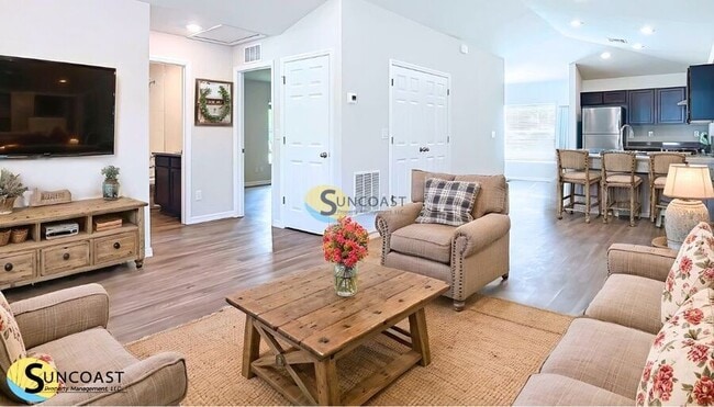 Photo - 10484 Pendleton Ave