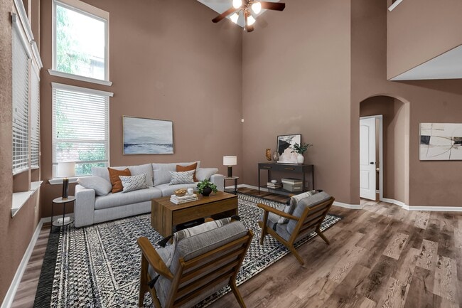 Building Photo - 6707 Hunters Creek Ln