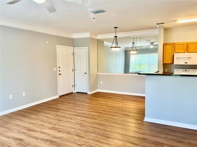 Photo - 4802 51st St W Unit 1307