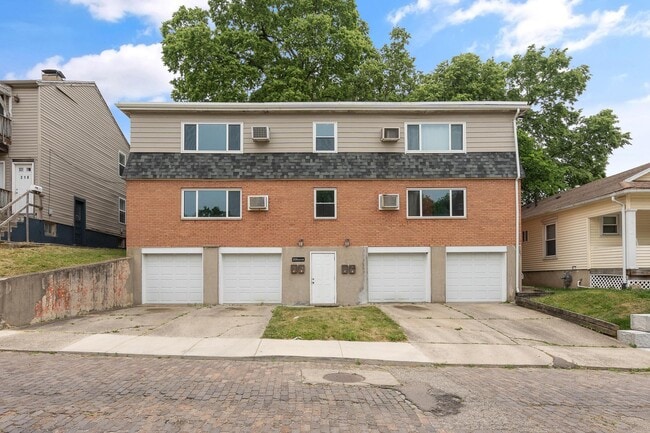 Building Photo - 222 Klee Ave Unit 222A
