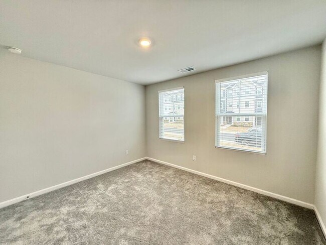 Photo - 1775 Night Sky Trl