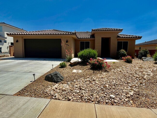 Photo - Beautiful Pet-Friendly 4-BR Home in Hurricane