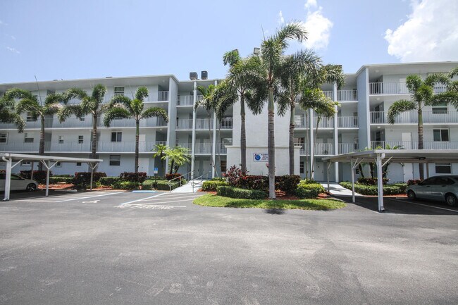 Photo - 689 NE 6th Ct Unit 104