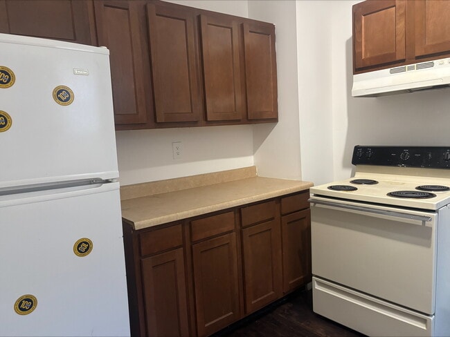 Photo - 714 S 42nd St