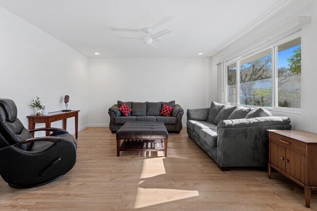 Photo - 1950 S Palm Canyon Dr Unit 107