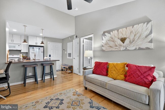 Photo - 3307 Wyndham Cir Unit 4165