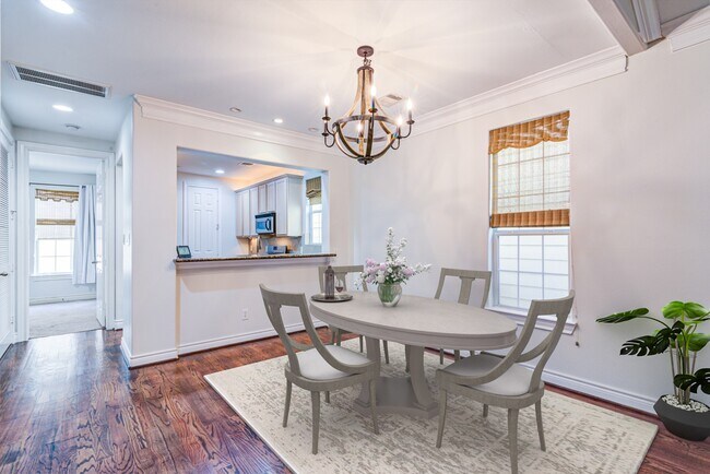 Photo - 5976 Kansas St