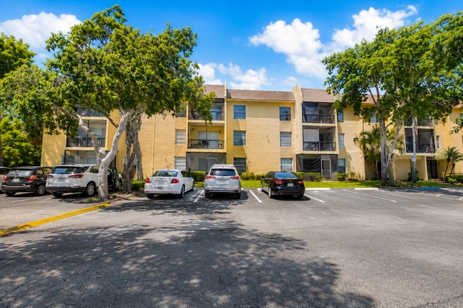 Photo - 450 NW 20th St Unidad 2020
