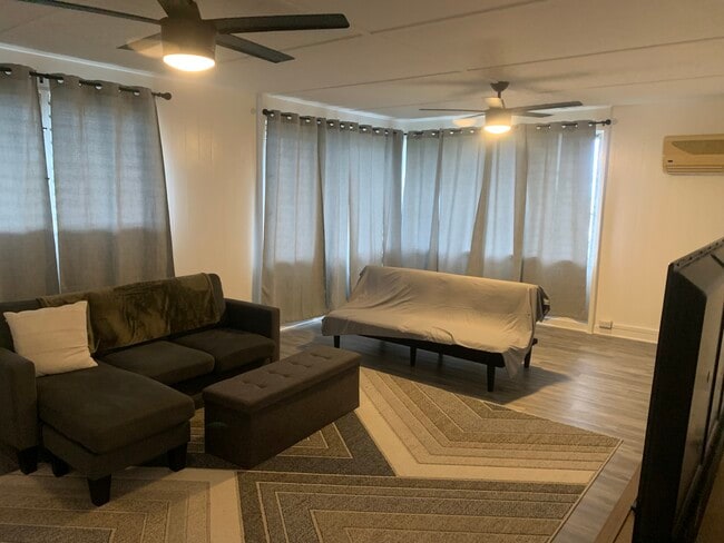 Photo - 110 Iwalani St