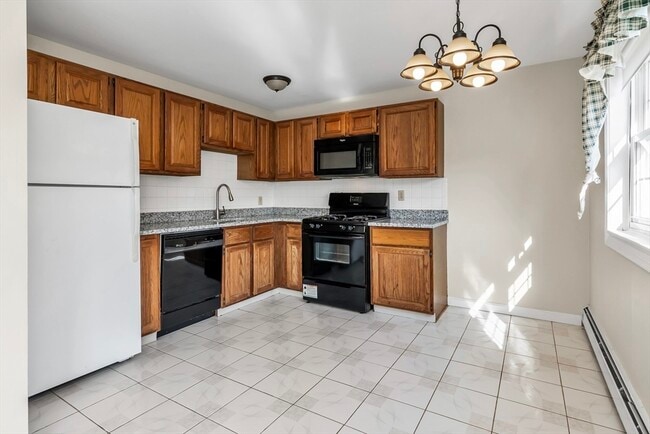 Photo - 35 Fernview Ave Unit 5