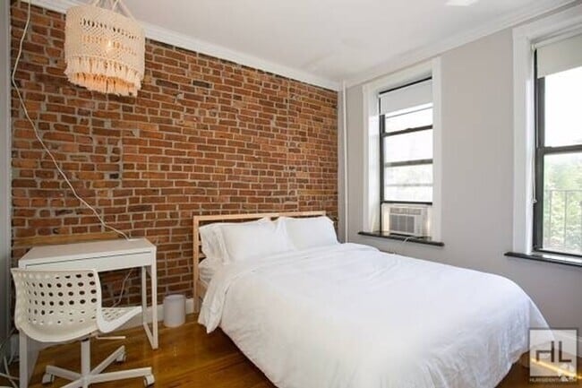 Building Photo - Essex Street Rental