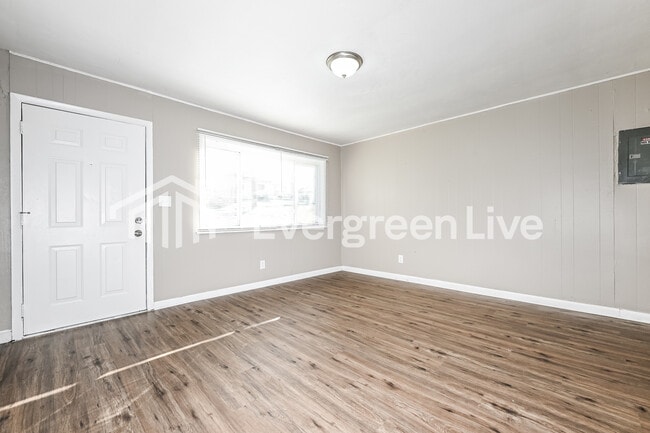 Photo - 419 Ferdinand Dr