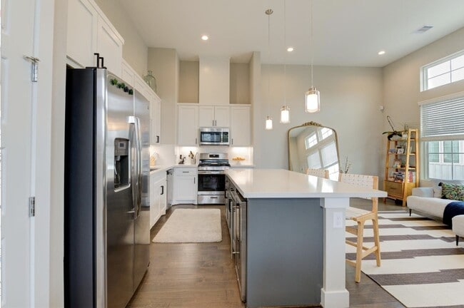 Photo - 7703 Kivu Ln