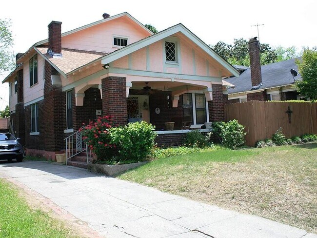 286 Malvern St