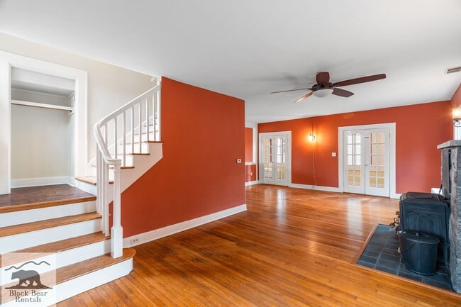 Photo - Asheville - Historic Charm Meets Modern Living!