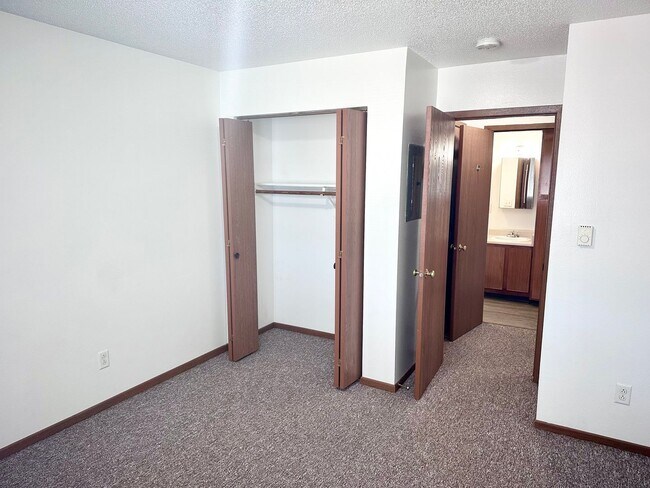 Indianola Park II Apartments