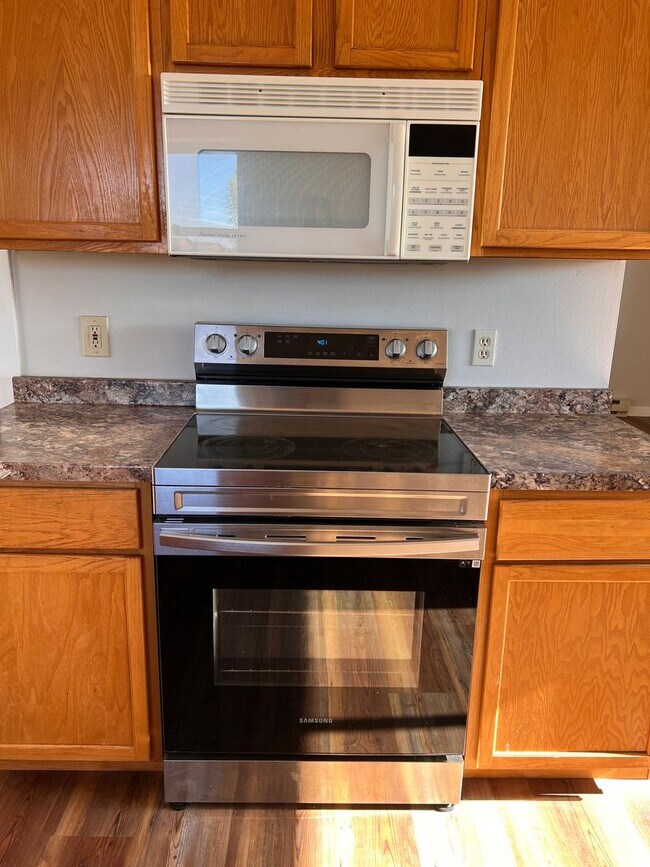 Photo - Mock Unit Mock -  1