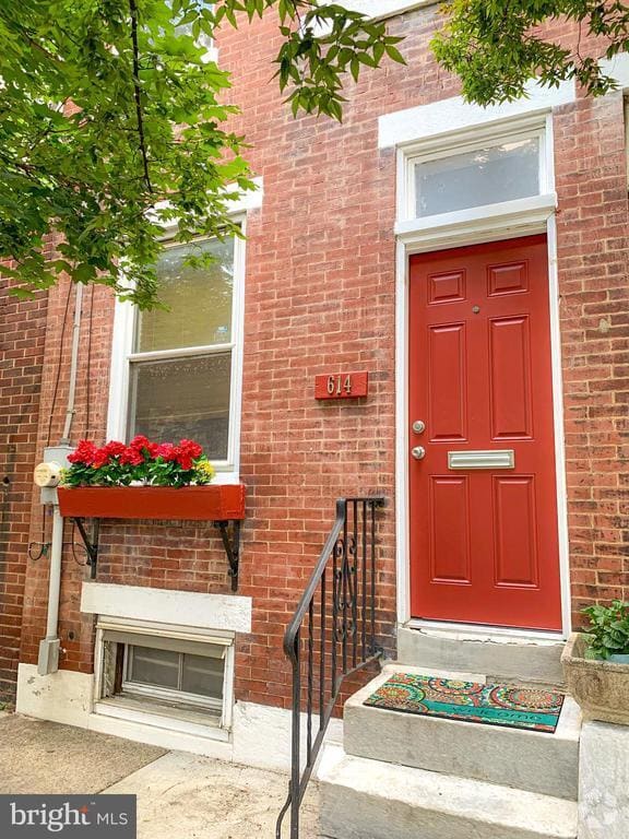 Building Photo - 614 S 27th St Rental