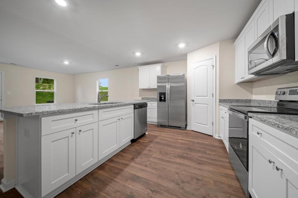 Photo - 509 Masters Way