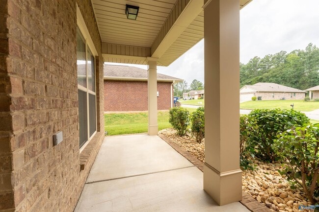 Photo - 111 Clydesdale Ln