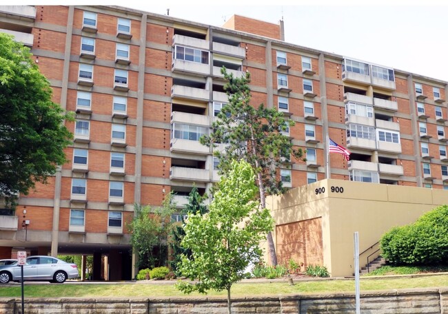 Highland Towers Apartments - Highland Towers Apartments