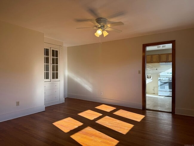 Photo - 461 Howard Ave Unit 3