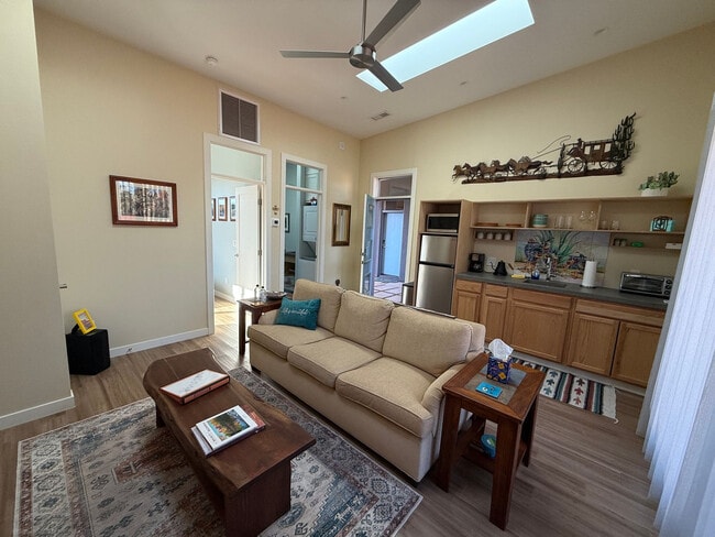Building Photo - 105 Rojo Dr Unit SI ID1324981P