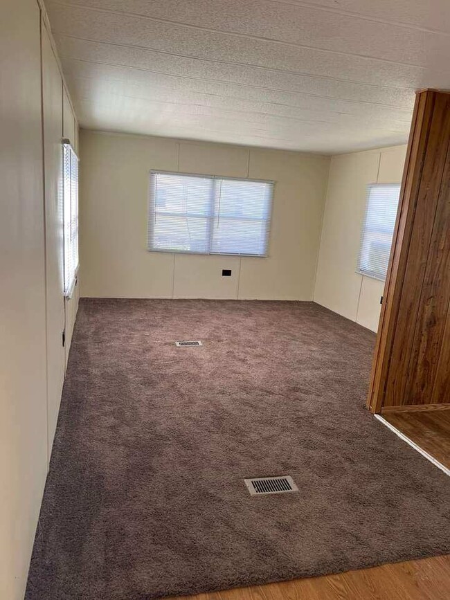 Photo - Davison Mobile Home Community