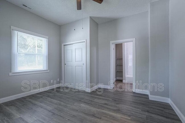 Photo - 1700 S Harvard Ave