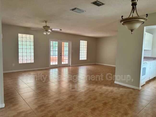 Photo - 1366 Haulover Ave