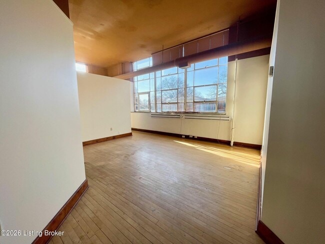 Photo - 1516 Hepburn Ave Unit 4