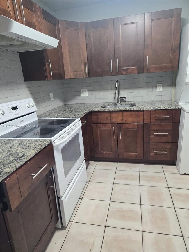 Photo - 9203 NW 38th Dr Apartment Unit 9