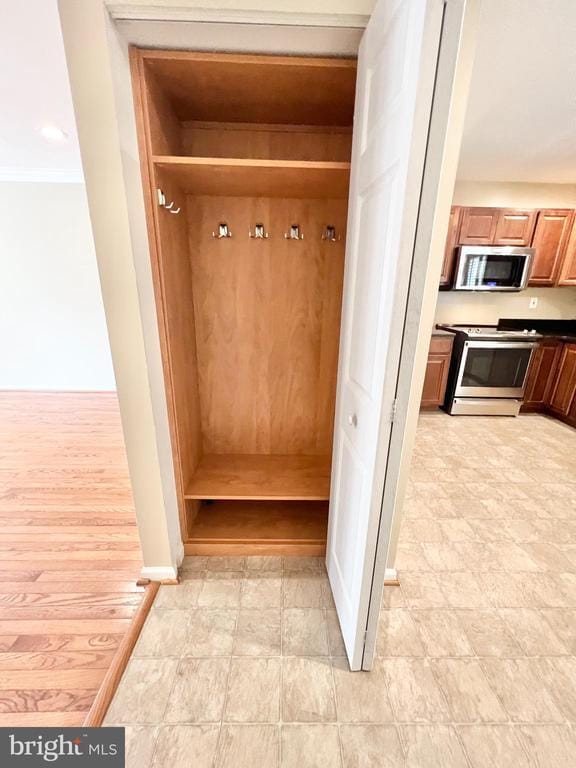 Photo - 5504 Woodlawn Manor Ct