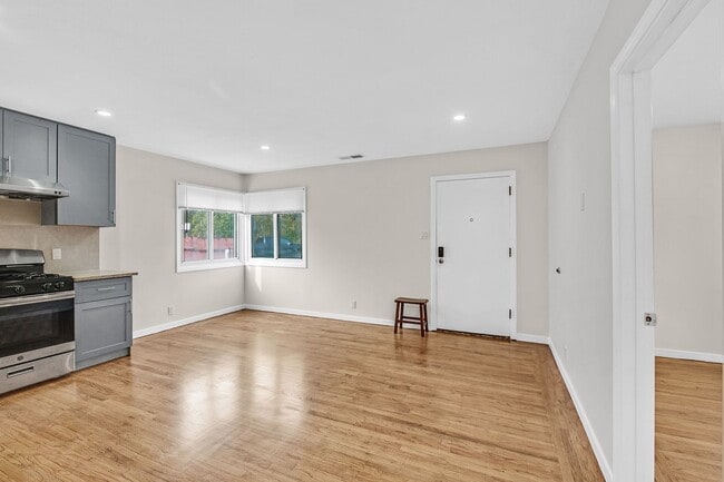 Photo - Newly Updated 2/2