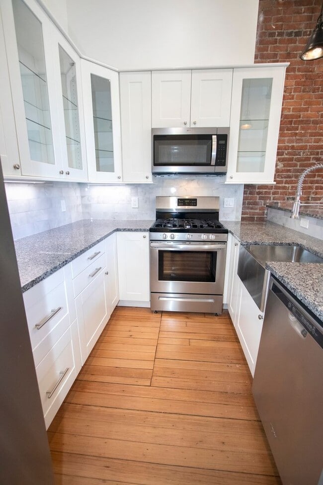 Photo - 440 Central Ave Unit 440 Central Ave - 202