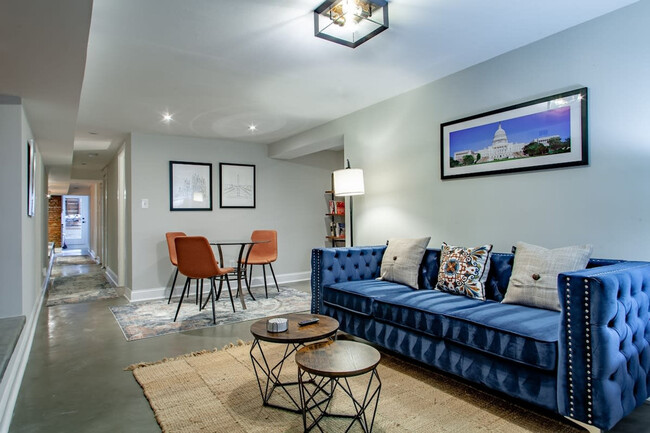 Building Photo - 822 Varnum St NW Rental