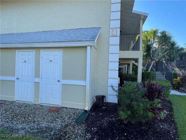 Photo - 28150 Pine Haven Way Unidad 25