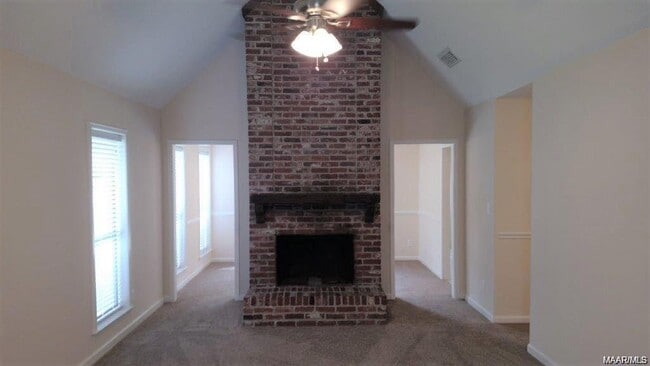 Photo - 3301 Hillcrest Ln