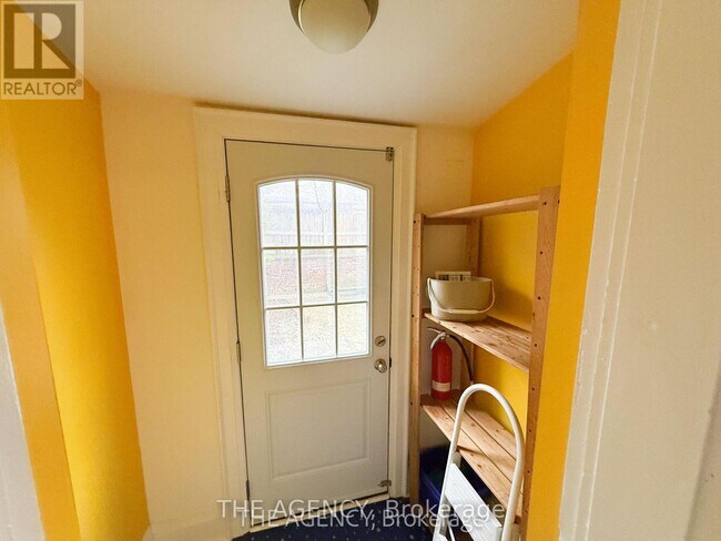 Photo - 30 Falwyn Ave