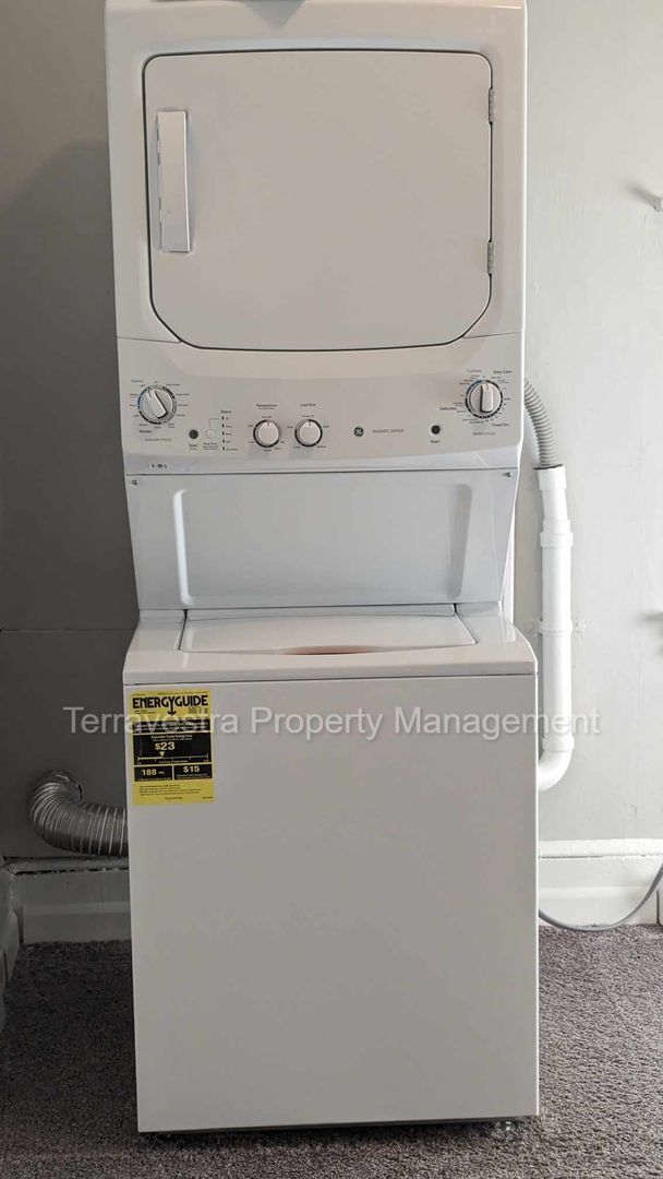 Photo - 506 N High St Unit C - Residential