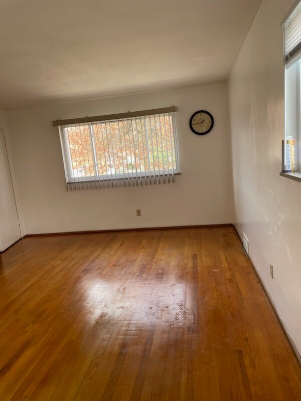 Photo - 816 Brady Ave Unit 818 Brady Ave