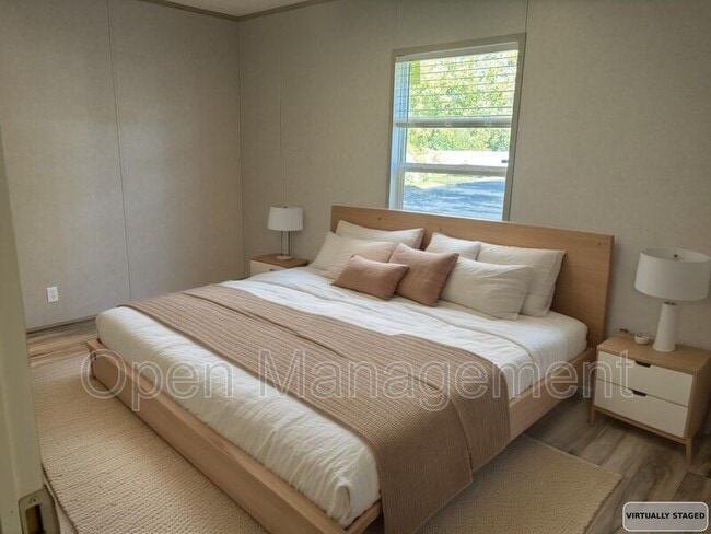 Photo - 16 English Village Park