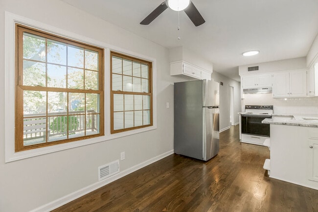 Photo - 9859 Connell Dr