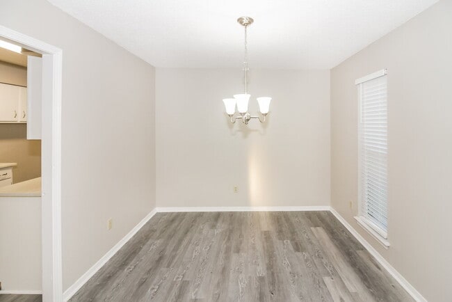 Photo - 2656 Harlingen Dr