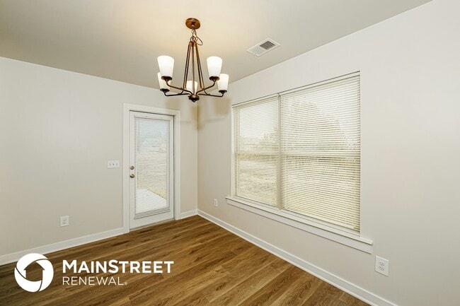 Photo - 555 Kincaid Cove Ln