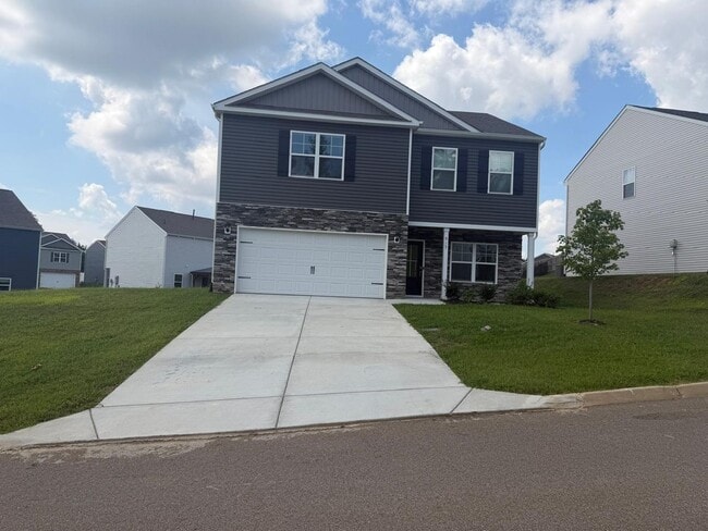 Building Photo - 915 Utopia Ln