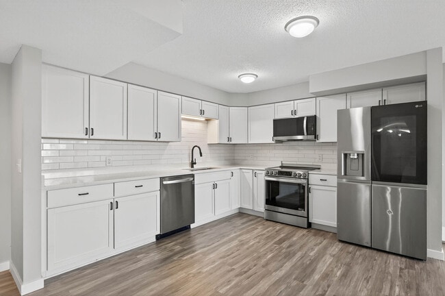 Photo - 7220 York Ave S Unit 419