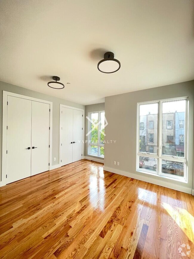 Building Photo - 1 bedroom in BROOKLYN NY 11207 Unit 2 Rental