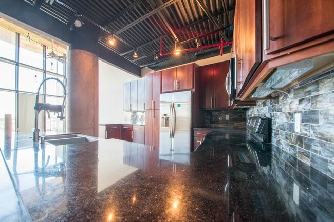 Photo - 2 Bed 2 Bath Modern Condo in Uptown Dallas!