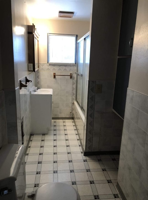 Photo - 802 10th Ave